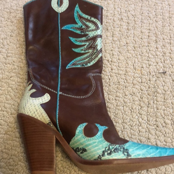 Cowboy boots - Picture 5 of 6